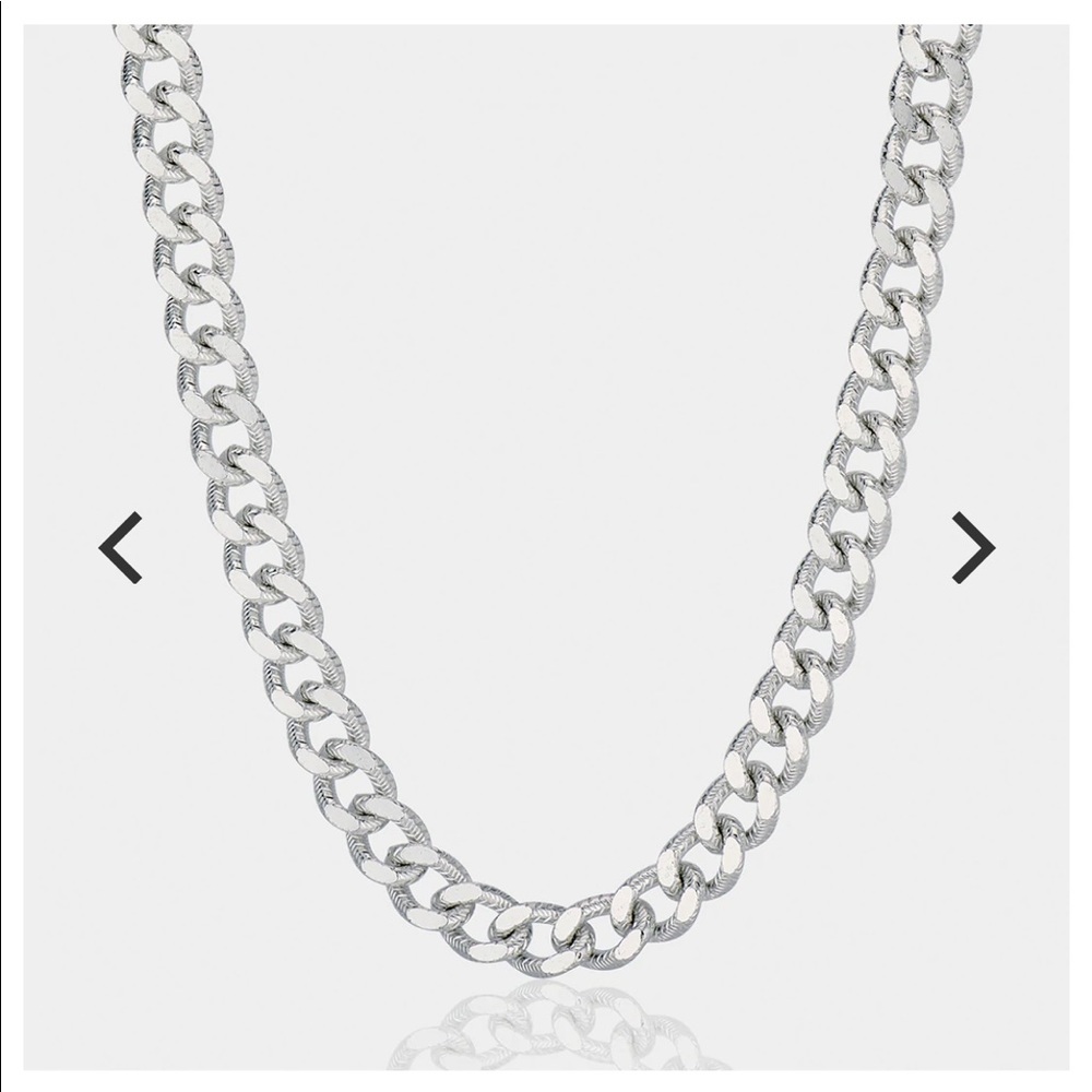 Aureum Mia Silver Plated Necklace